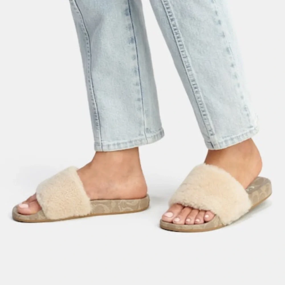 Coach Ulla Slide - Picture 5 of 5